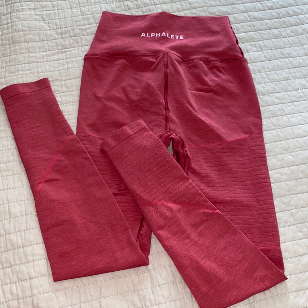 Alphalete OG revival Cherry Icee leggings.